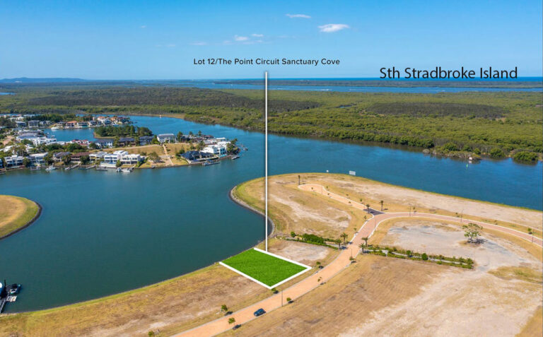 8872 The Point Circuit, Sanctuary Cove QLD 4212